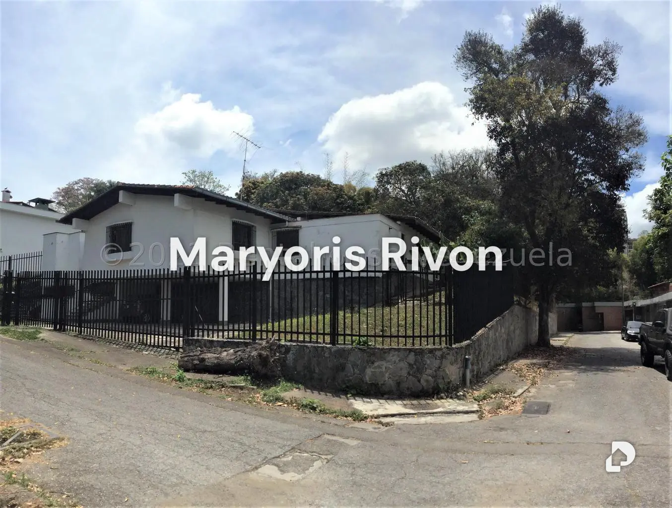Casa en La Boyera, Caracas – 27