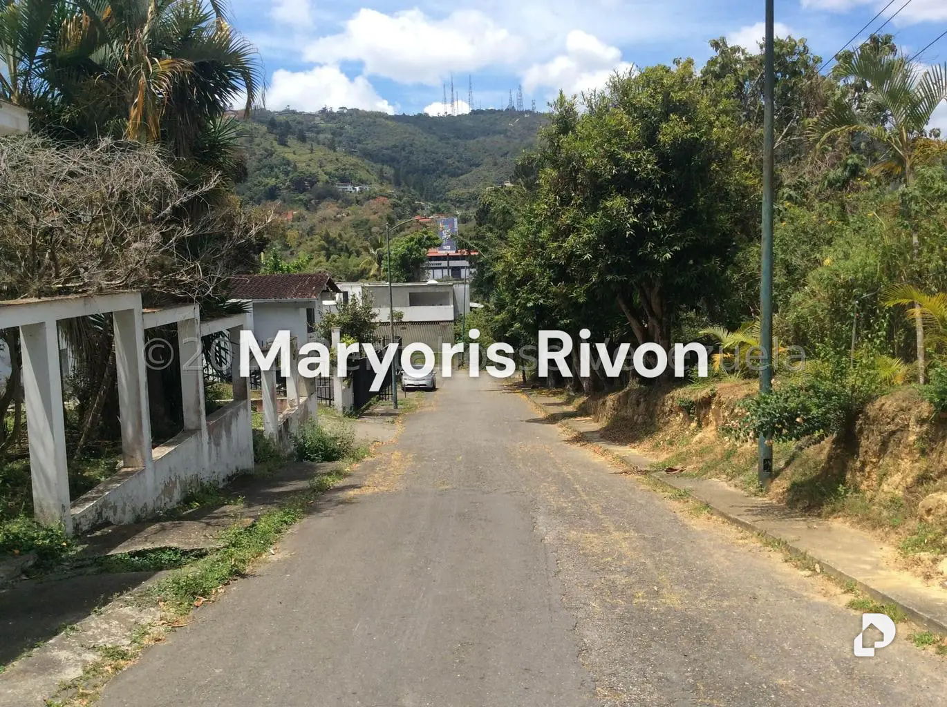 Casa en La Boyera, Caracas – 28