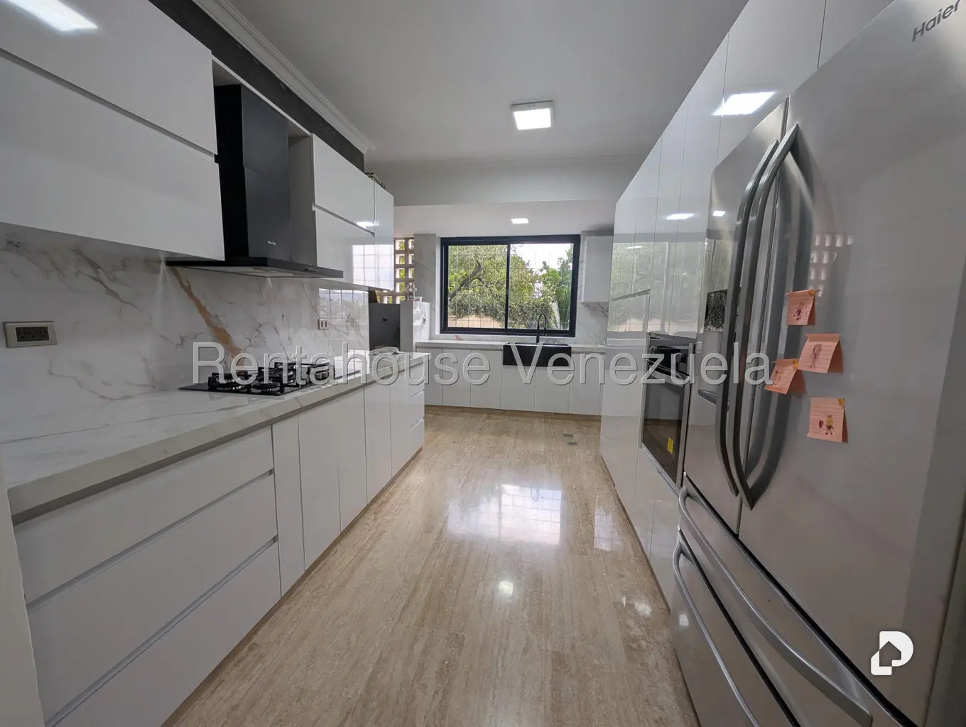 Apartamento en Los Chorros, Caracas – 23