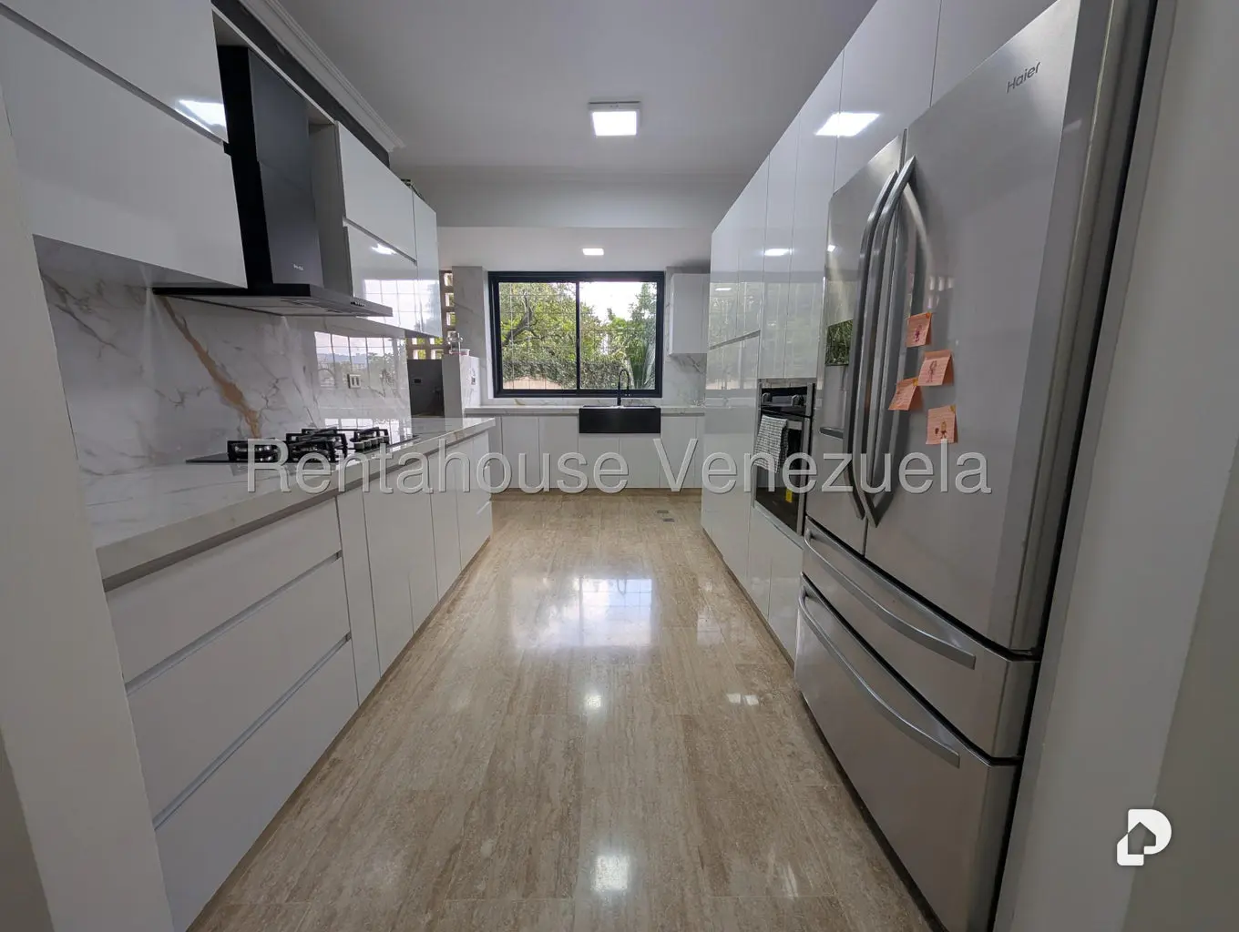 Apartamento en Los Chorros, Caracas – 18