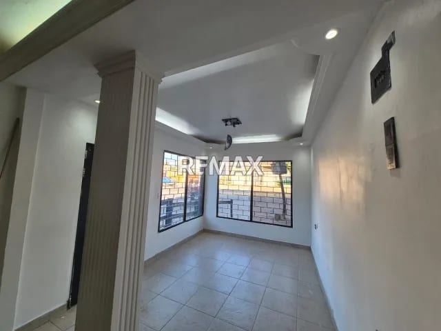 Local comercial en Sector Panamericano, Maracaibo - 1