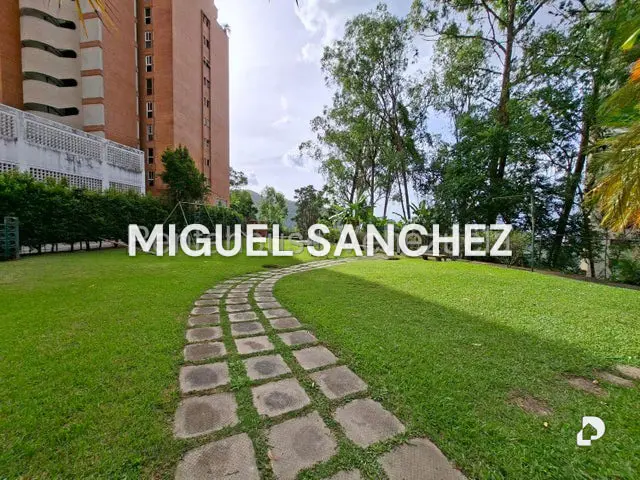 Apartamento en Los Naranjos (del Cafetal), Caracas – 12