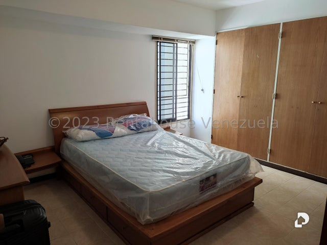 Apartamento en El Cigarral, Caracas – 8