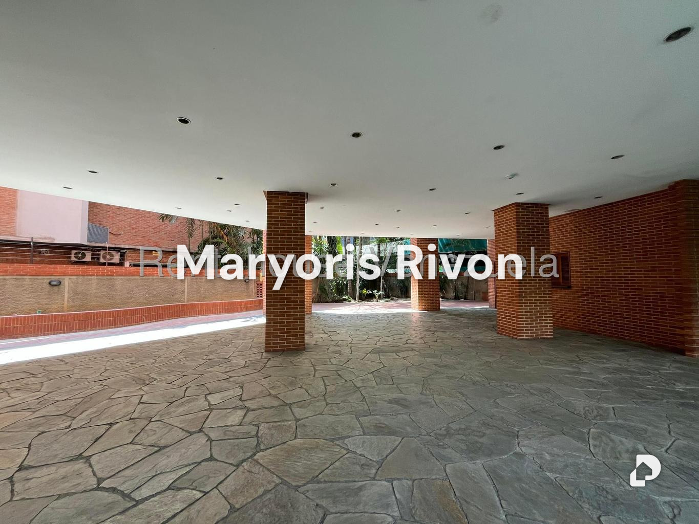 Penthouse en Campo Alegre, Caracas – 26