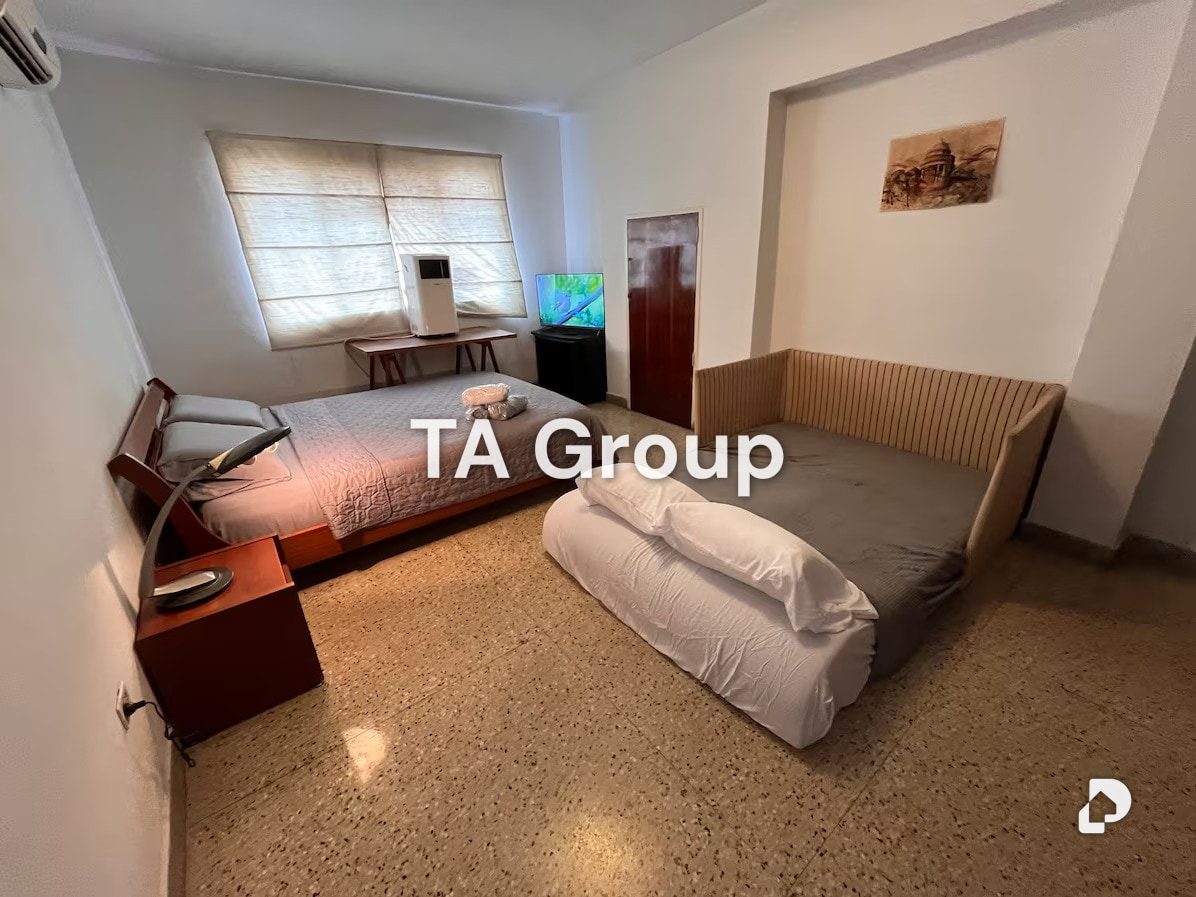 Apartamento en Los Palos Grandes, Caracas – 12