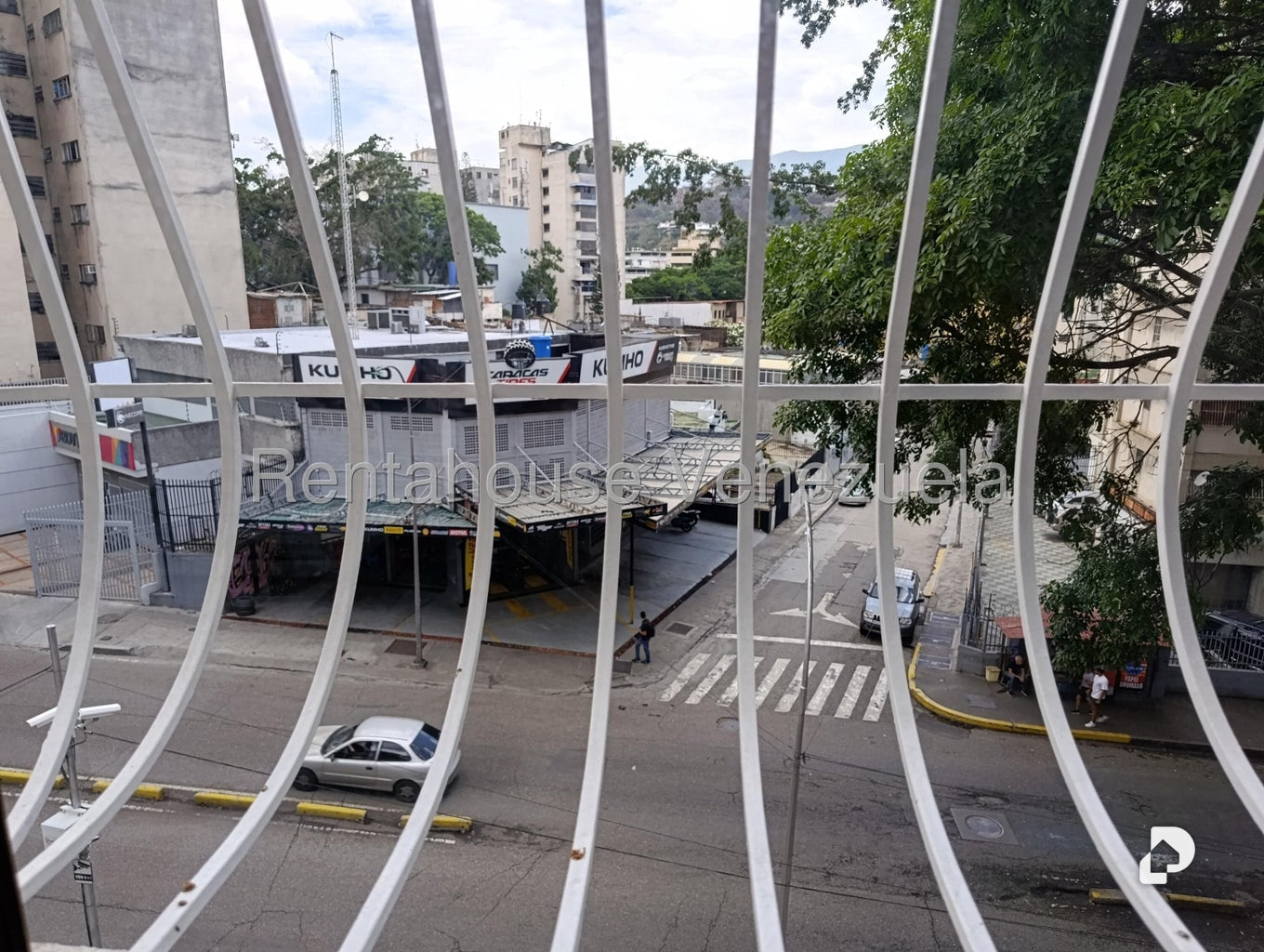 Apartamento en Los Rosales, Caracas – 12