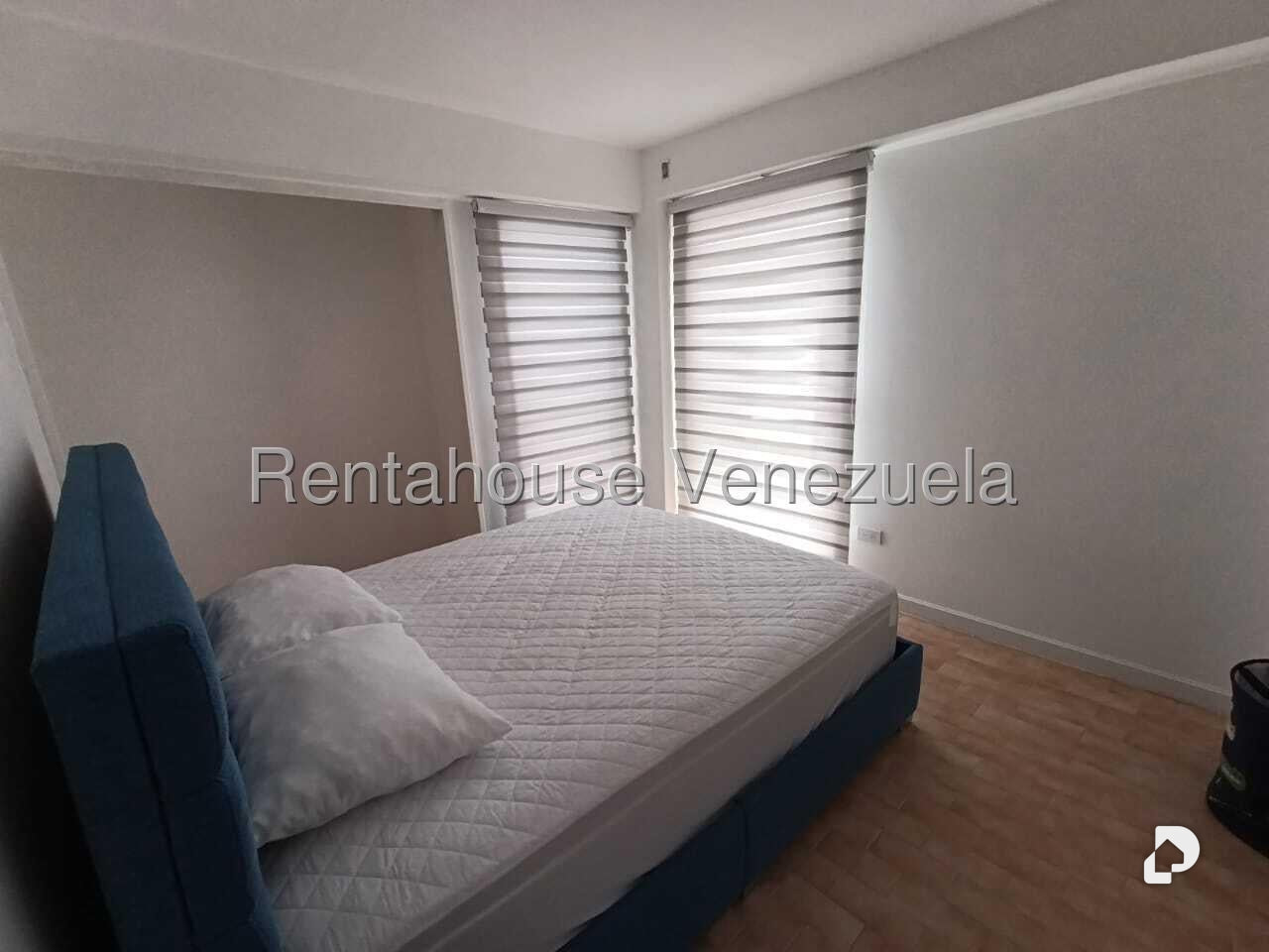 Apartamento en Los Rosales, Caracas – 11