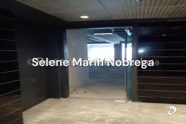 Oficina en Las Mercedes, Caracas – 7