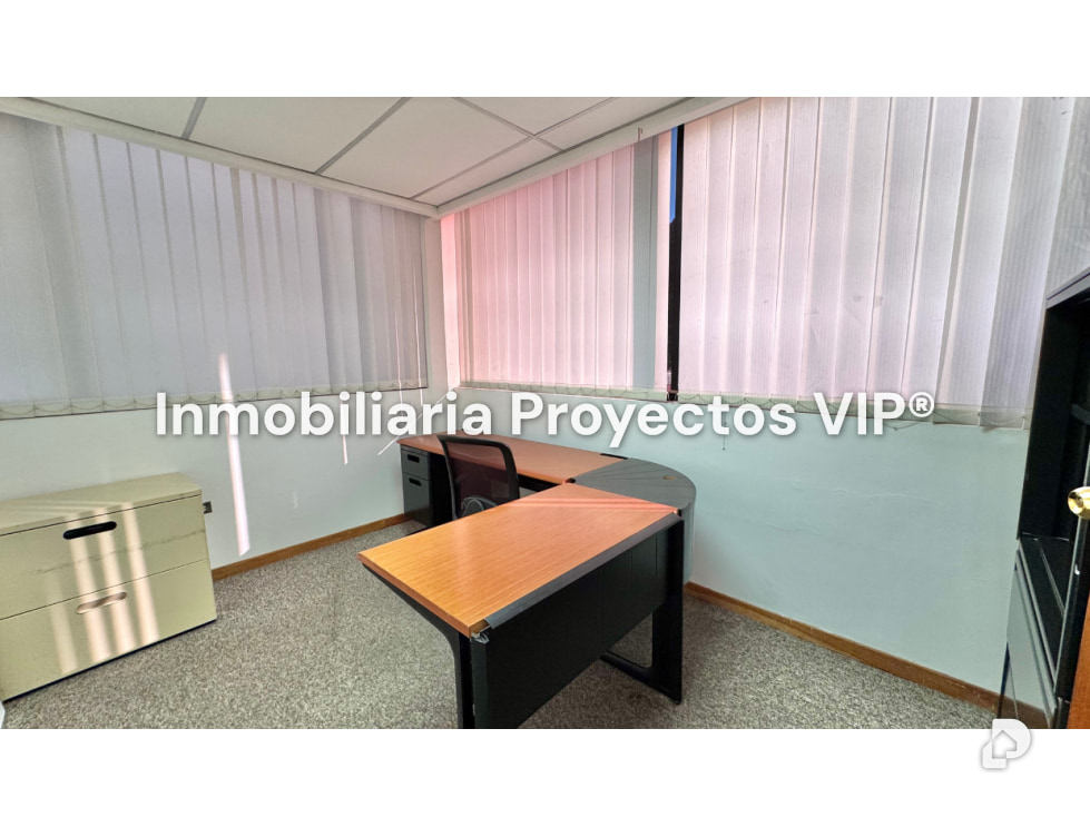 Oficina en Los Cortijos de Lourdes, Caracas – 8