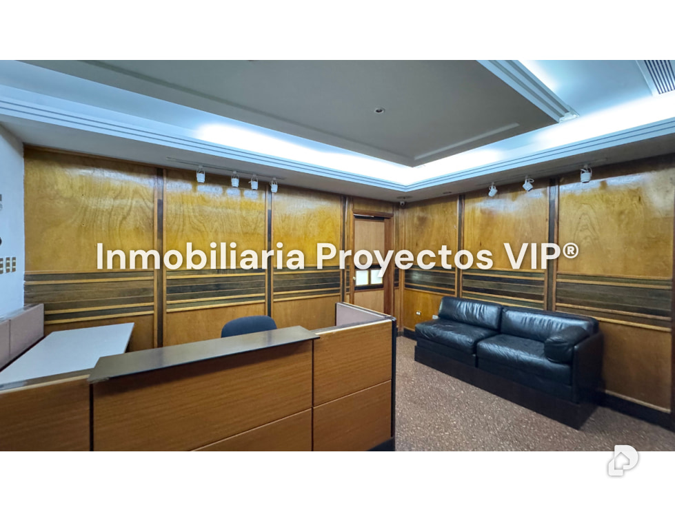 Oficina en Los Cortijos de Lourdes, Caracas – 11