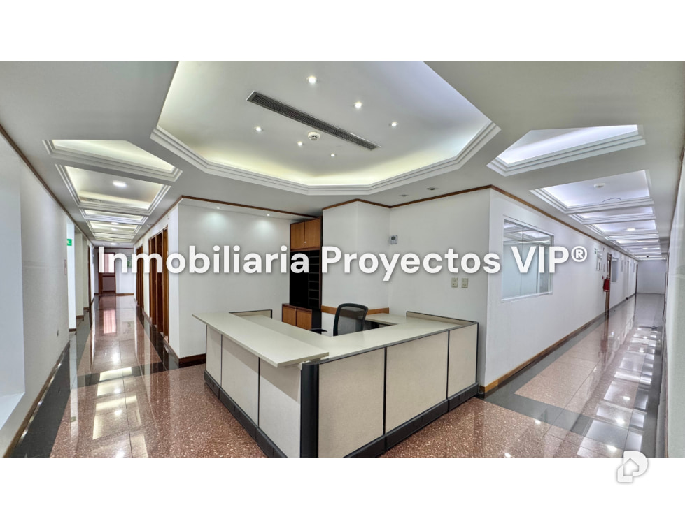 Oficina en Los Cortijos de Lourdes, Caracas – 2