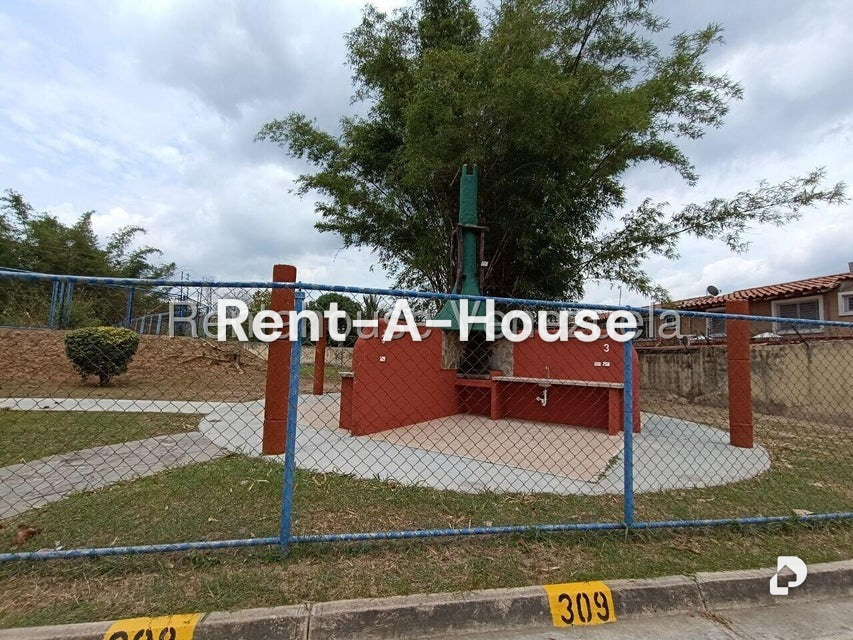 Apartamento en La Granja I, Naguanagua – 24