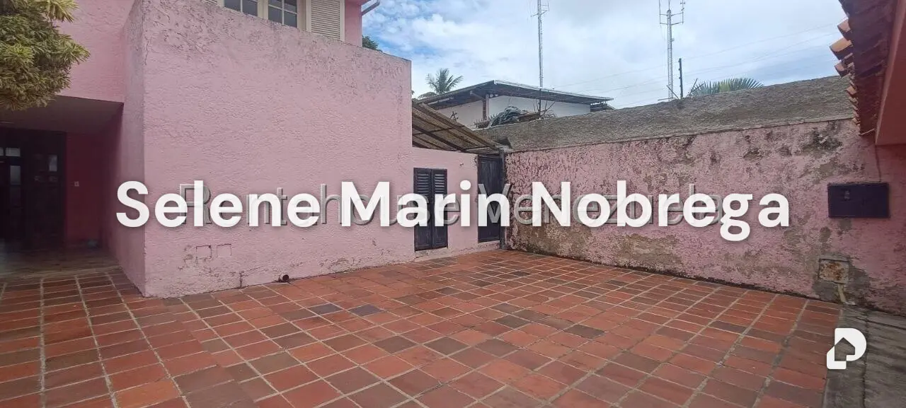 Casa en Lomas de Bello Monte, Caracas – 13