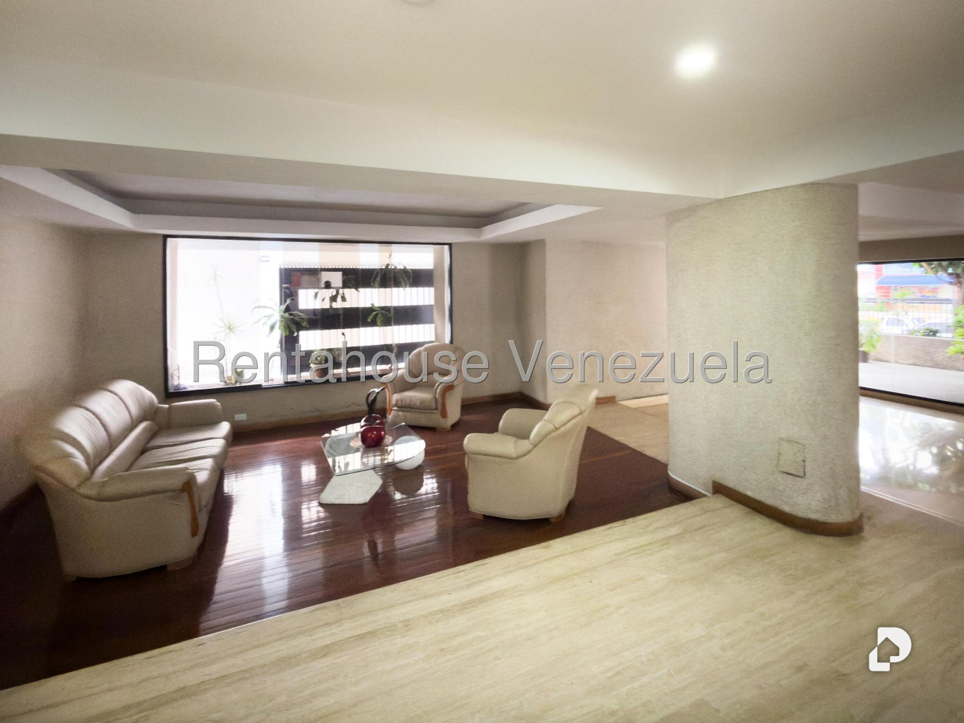 Apartamento en Los Palos Grandes, Caracas – 29