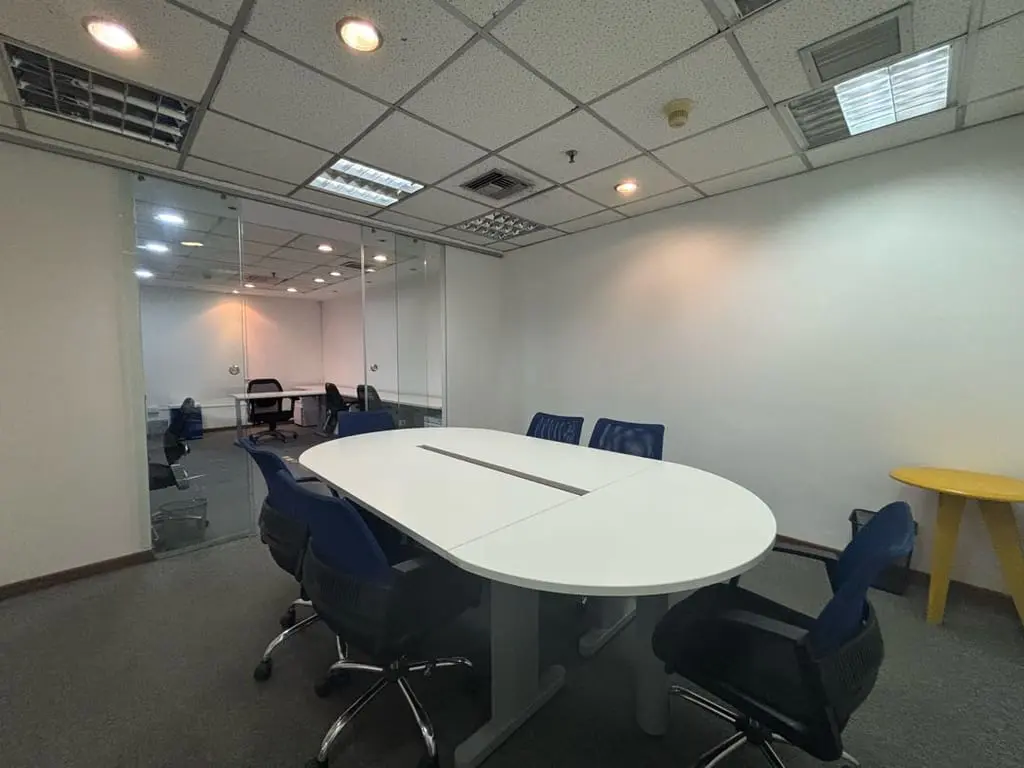 Oficina en Chacao, Caracas - 1