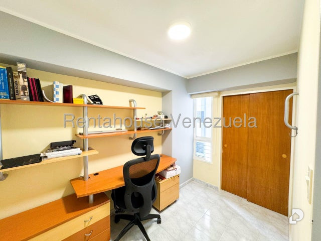 Apartamento en Manzanares, Caracas – 11