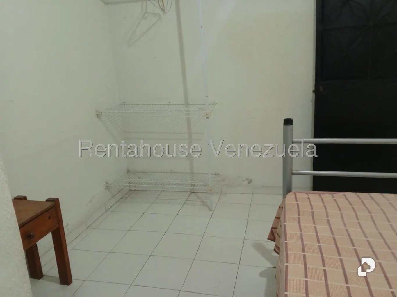 Casa en Los Rosales, Caracas – 19