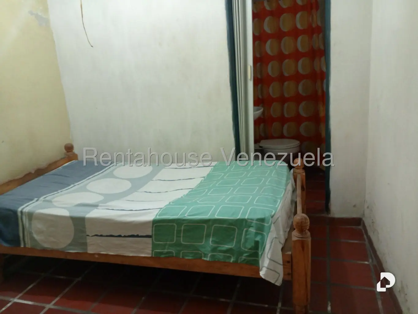 Casa en Los Rosales, Caracas – 24