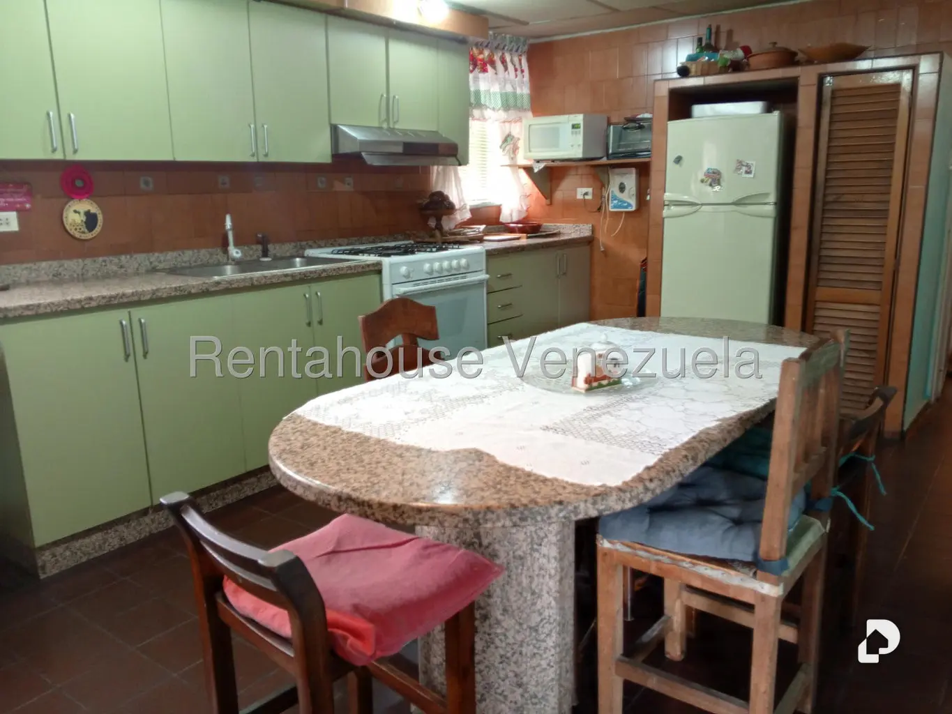 Casa en Los Rosales, Caracas – 29