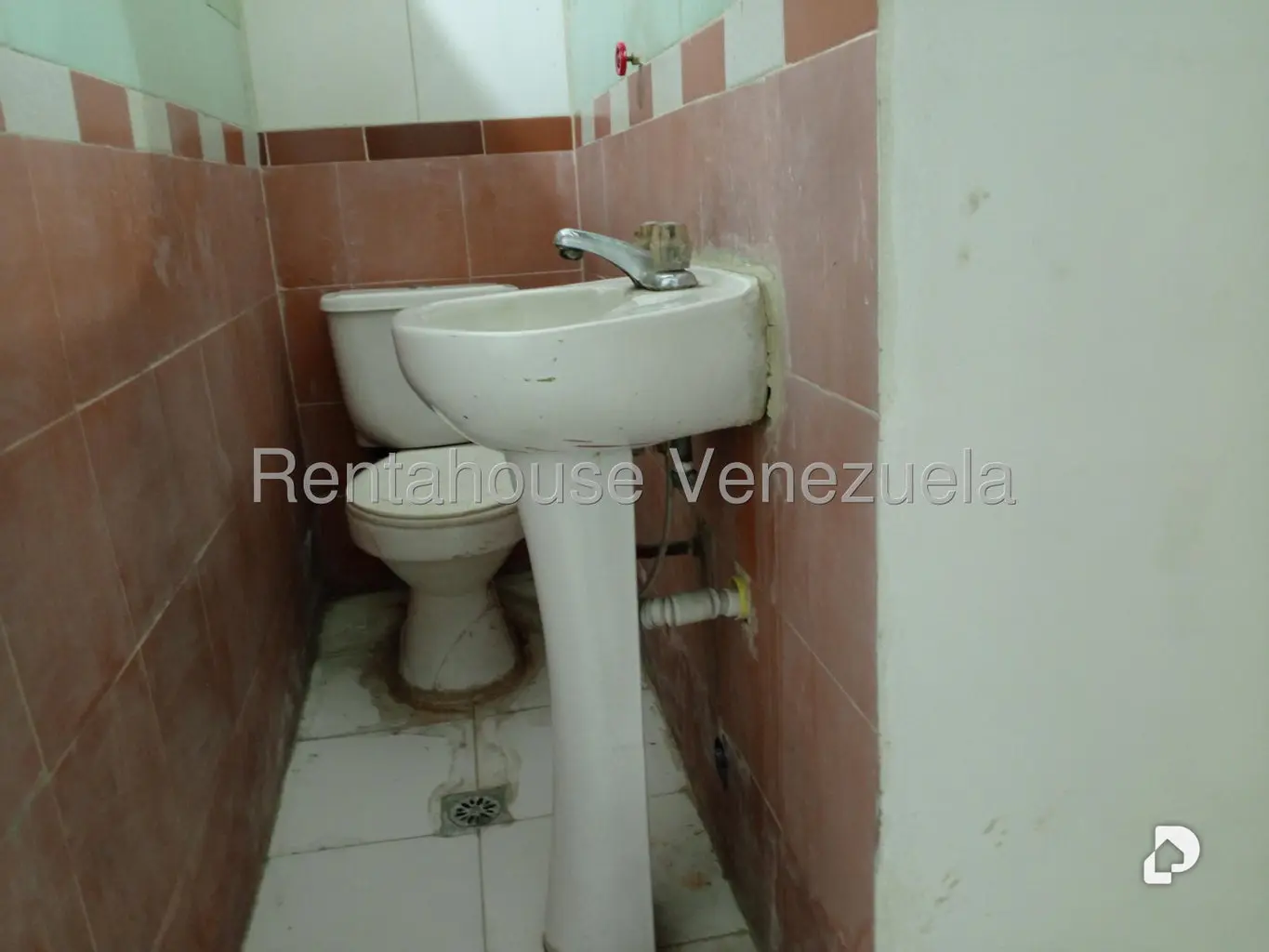 Casa en Los Rosales, Caracas – 22
