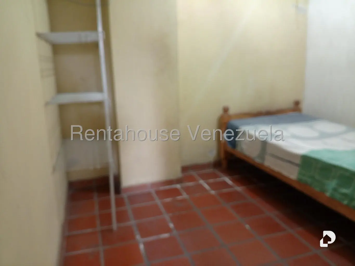 Casa en Los Rosales, Caracas – 23