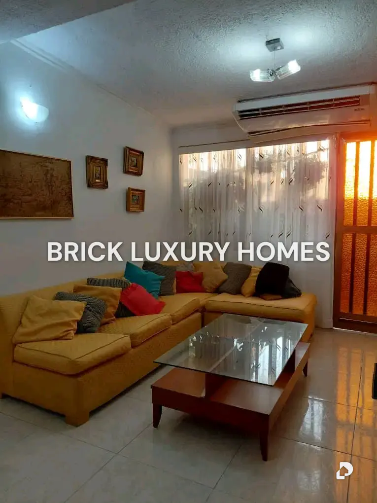 Townhouse en Complejo Turístico El Morro, Lechería – 2