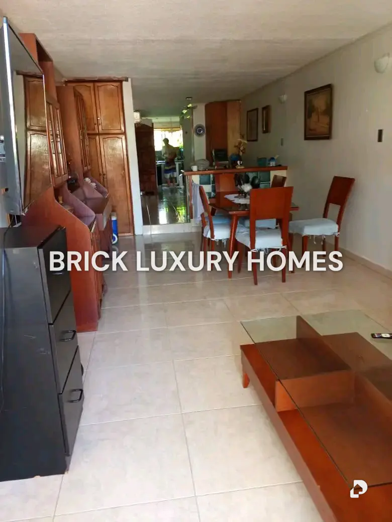 Townhouse en Complejo Turístico El Morro, Lechería – 3