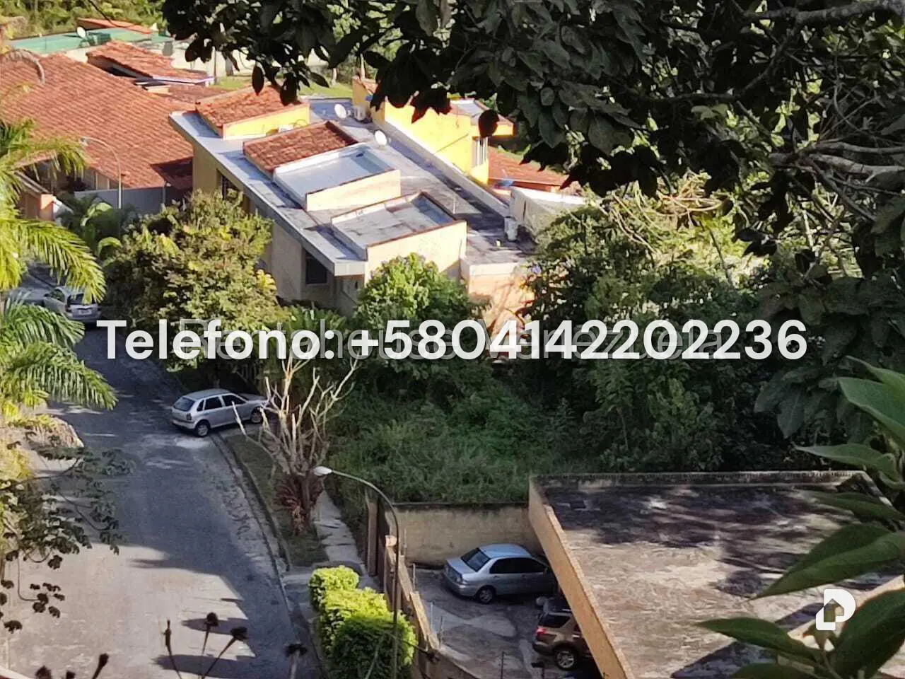 Terreno en Parque Oripoto, Caracas – 19