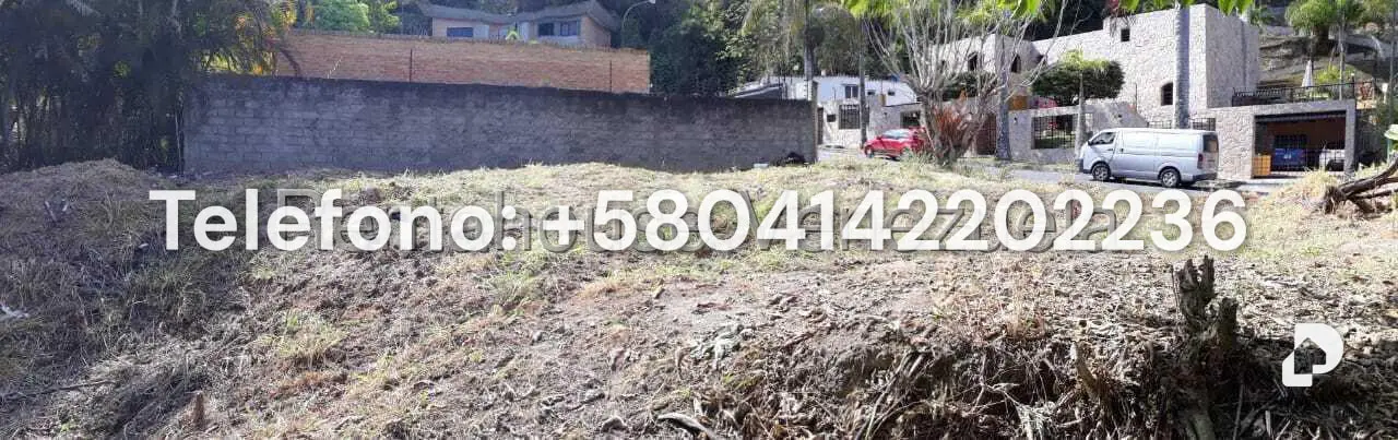Terreno en Parque Oripoto, Caracas – 21