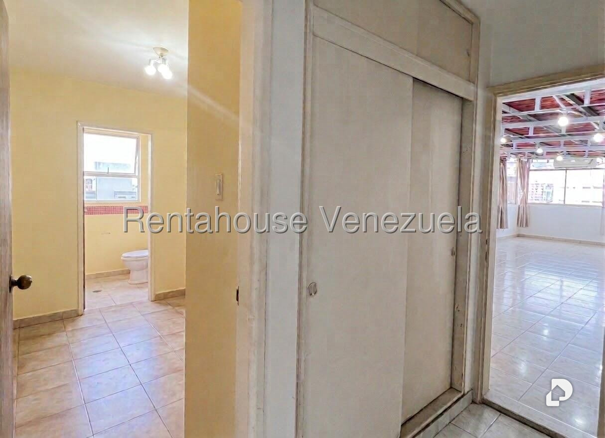 Apartamento en Bello Monte, Caracas – 21