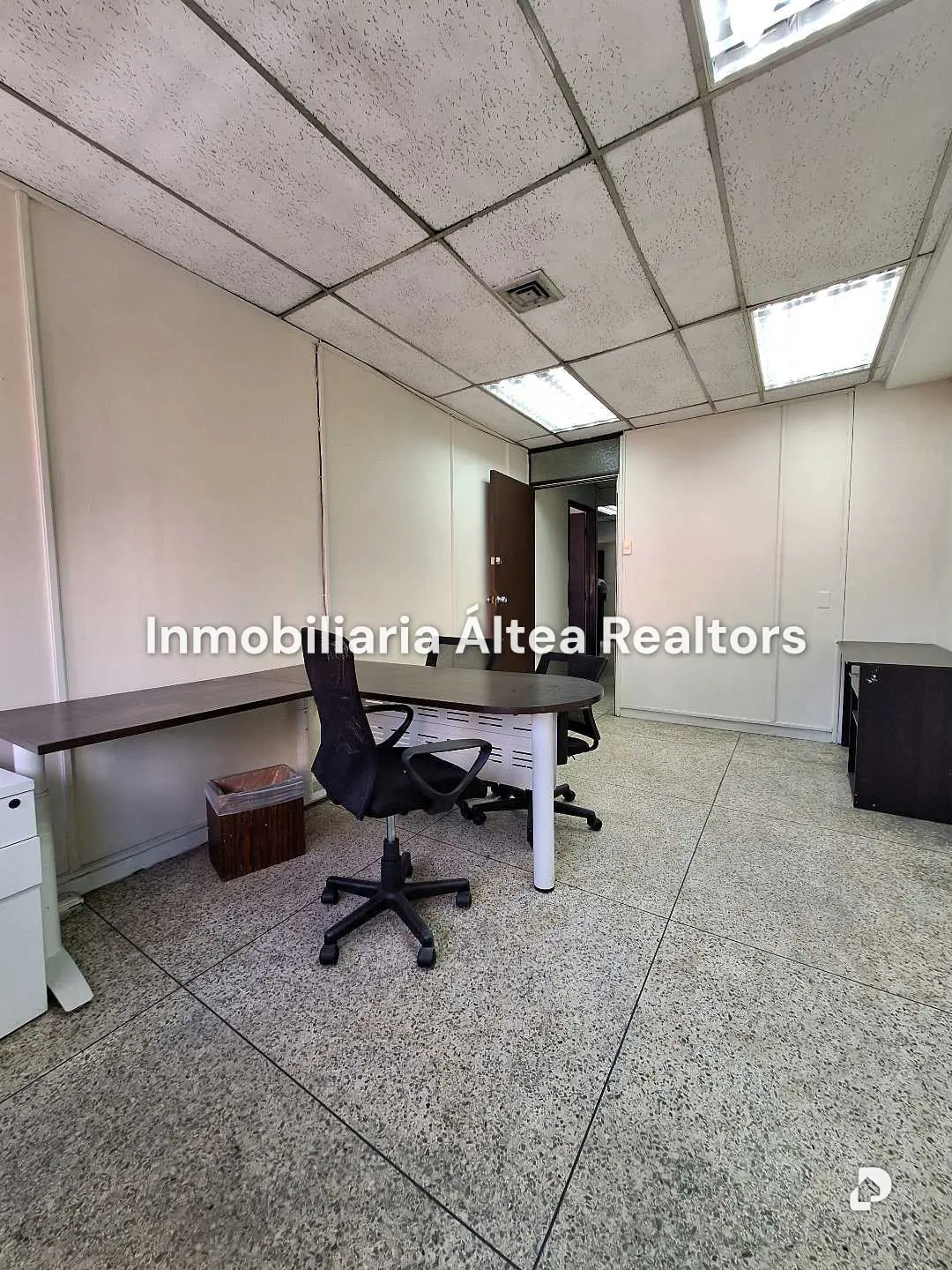 Oficina en Parque Central, Caracas – 12