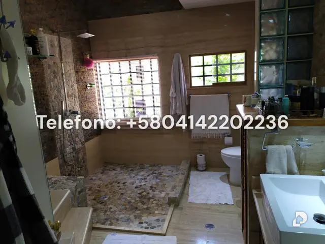 Casa en La Lagunita Country Club, Caracas – 90