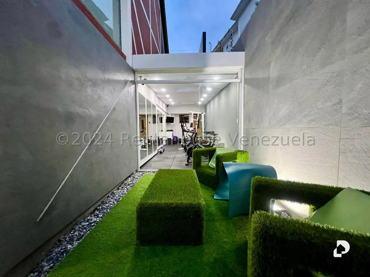 House in Las Marías, Caracas – 2
