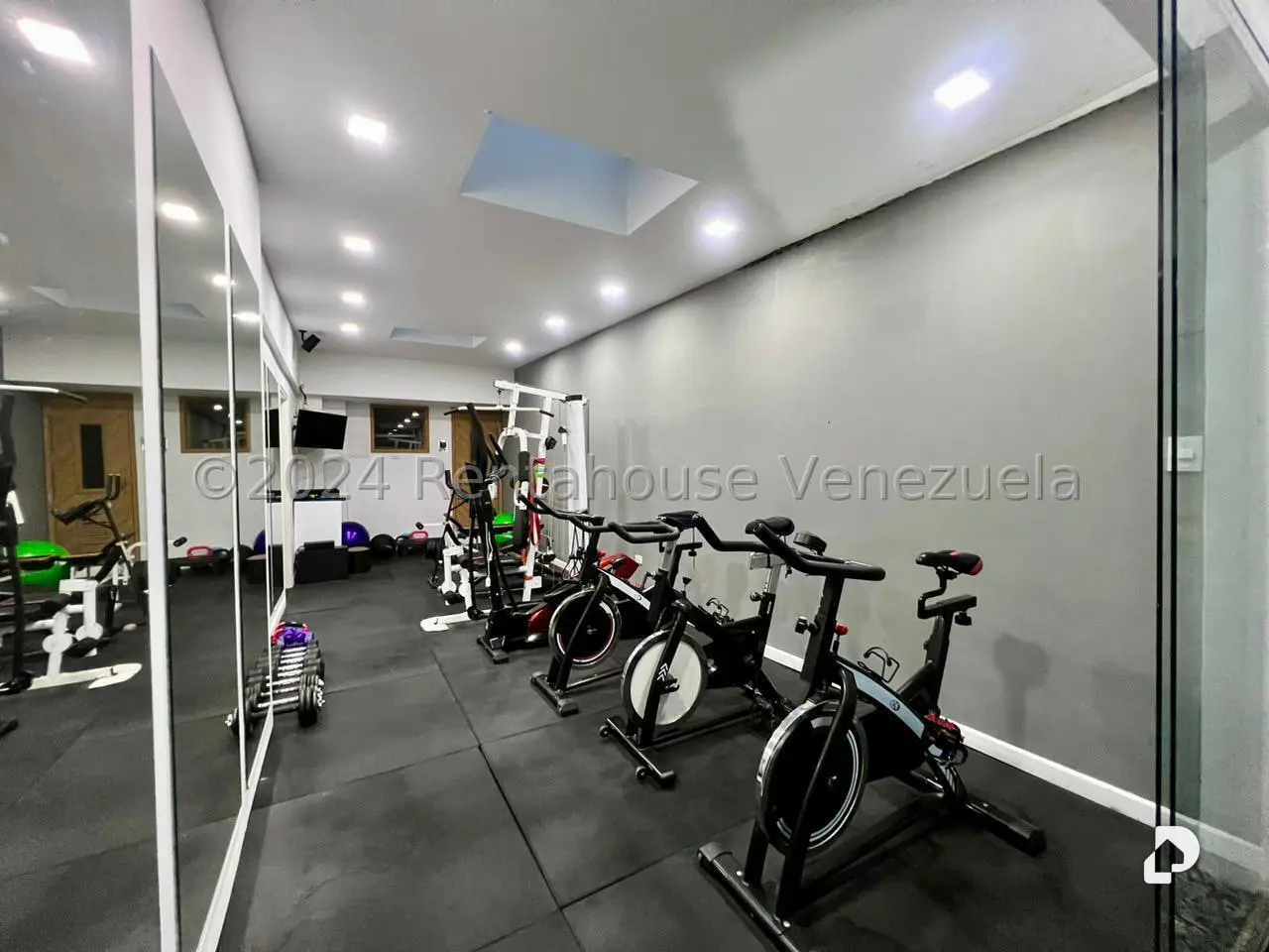 House in Las Marías, Caracas – 30