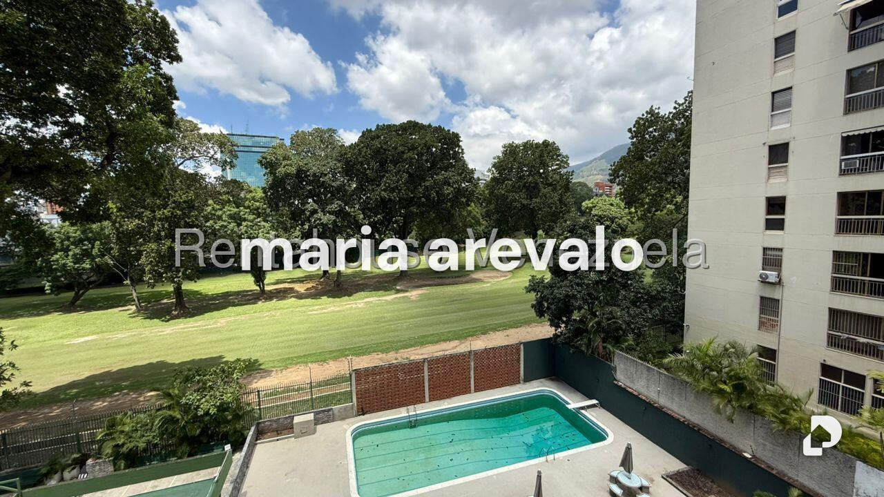 Apartamento en Campo Alegre, Caracas – 21