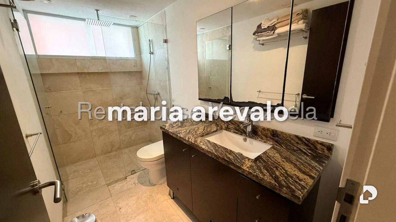 Apartamento en Campo Alegre, Caracas – 24