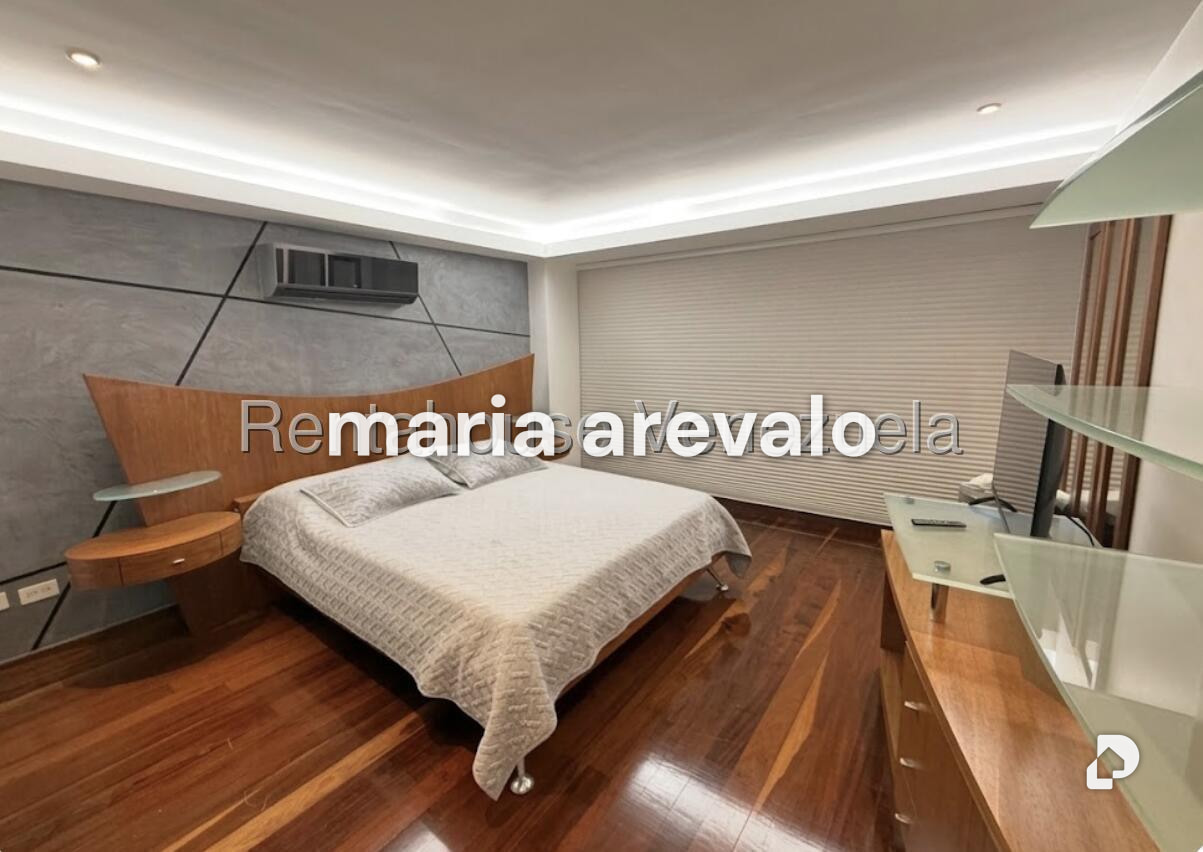 Apartment in Lomas de La Lagunita, Caracas – 22