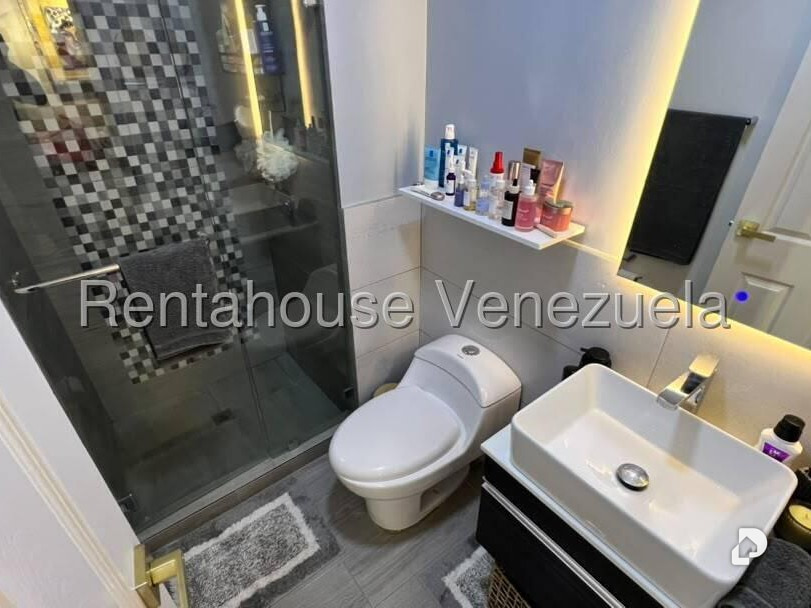 Apartamento en Los Naranjos Humboldt, Caracas – 6