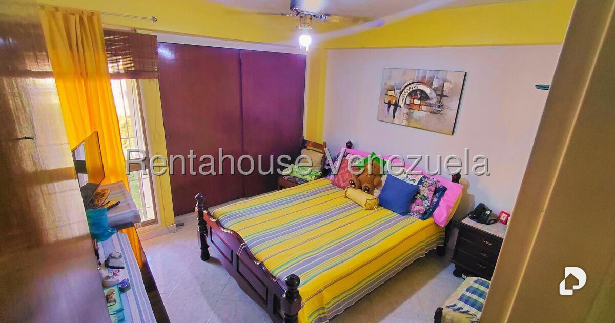 Apartamento en El Paraíso, Caracas – 13