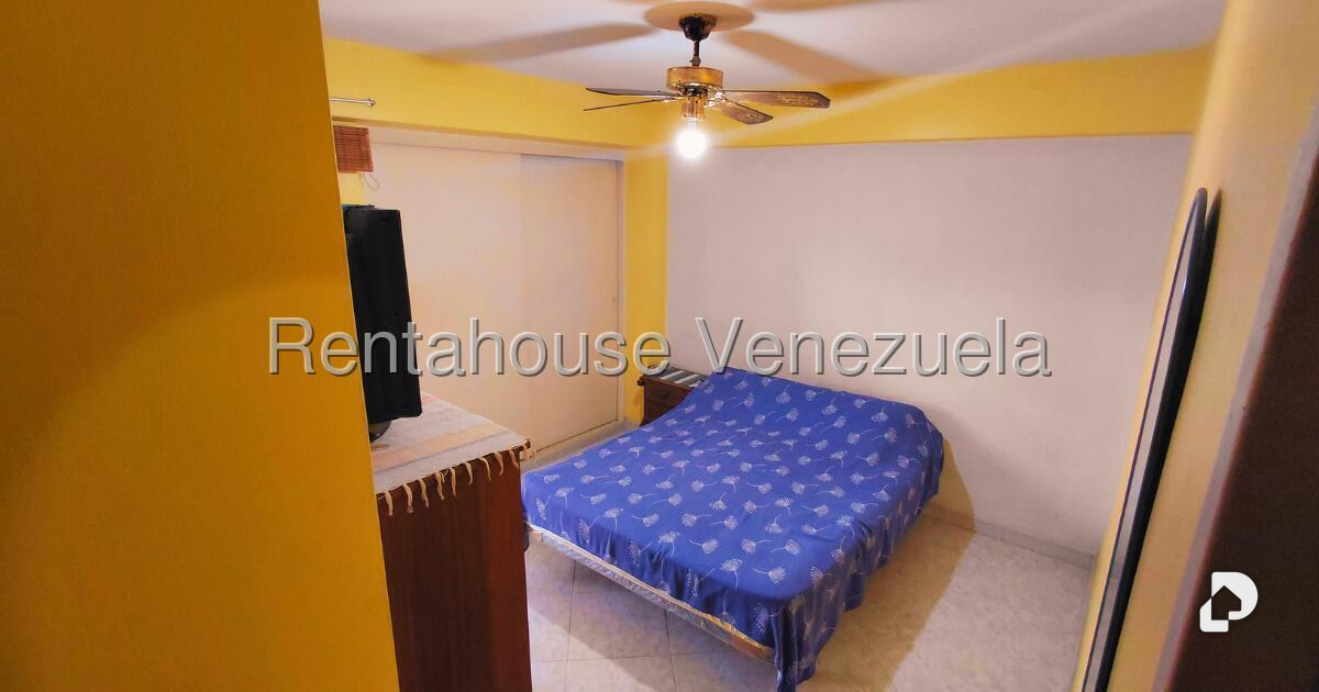 Apartamento en El Paraíso, Caracas – 11