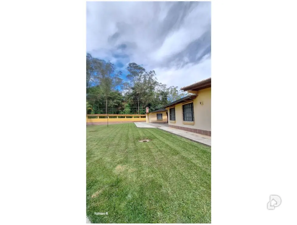 Casa en Club de Campo, Altos Mirandinos – 29