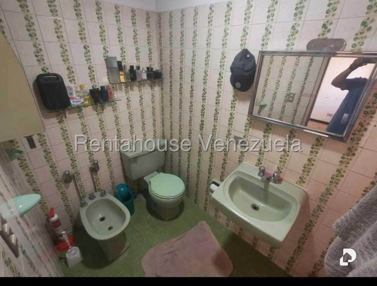 Apartment in La Urbina, Caracas – 16