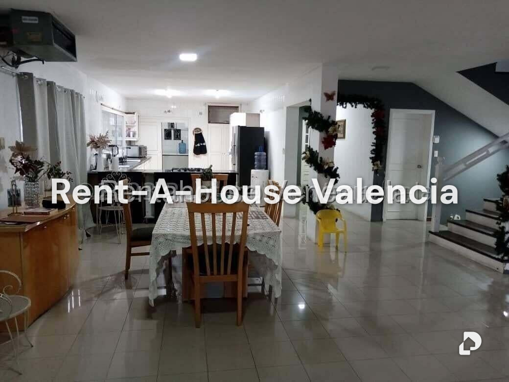 Casa en La Viña, Valencia