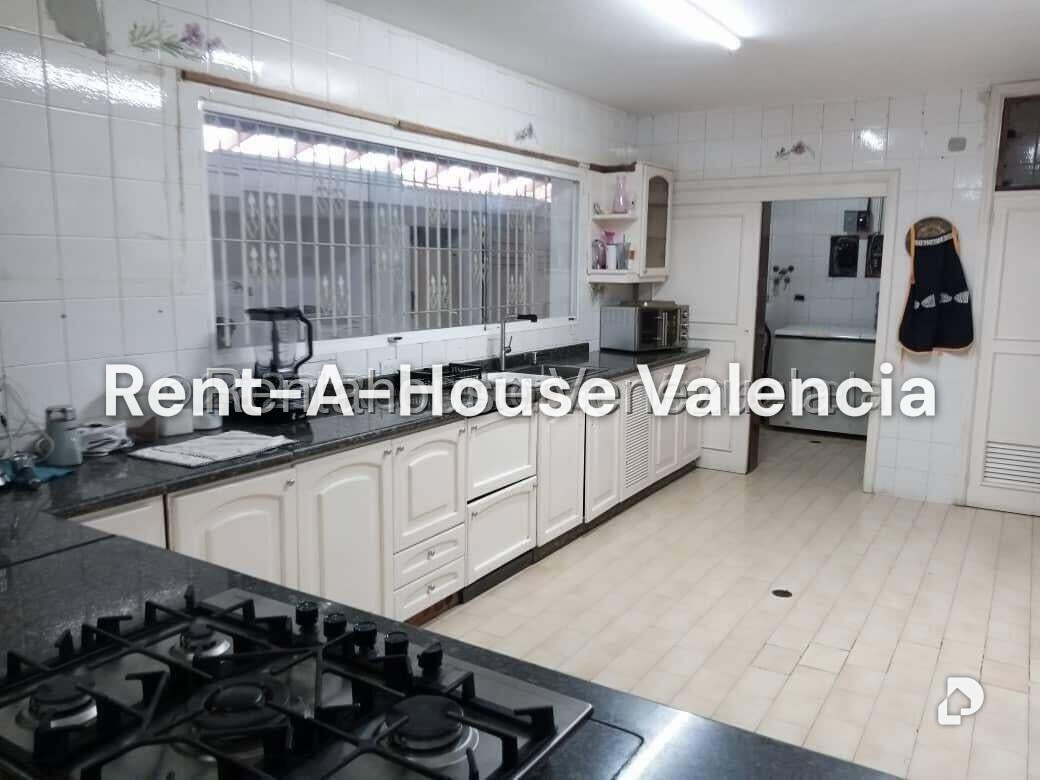 Casa en La Viña, Valencia