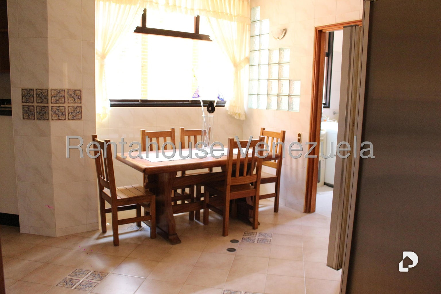 Apartamento en Los Samanes, Caracas – 23