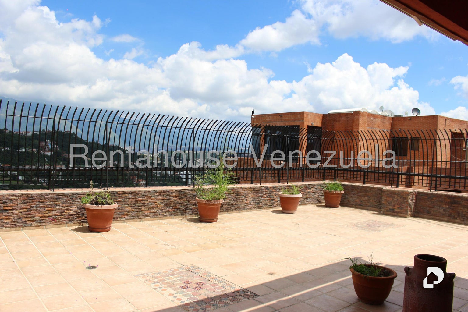 Apartamento en Los Samanes, Caracas – 28