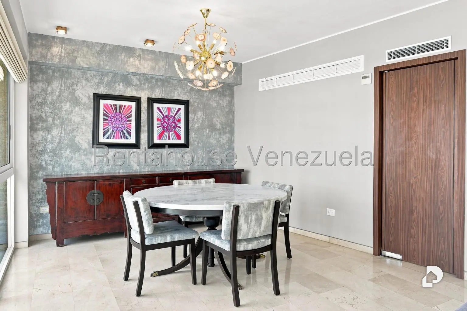 Apartamento en Las Mesetas de Santa Rosa de Lima, Caracas