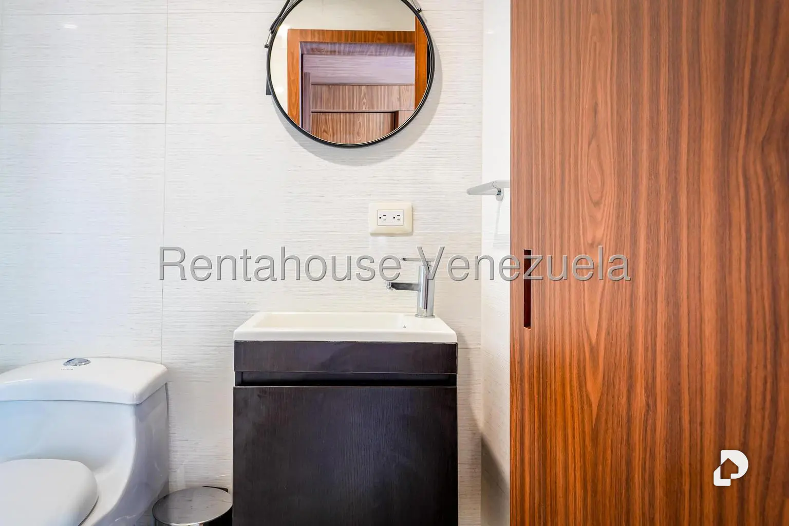 Apartamento en Las Mesetas de Santa Rosa de Lima, Caracas