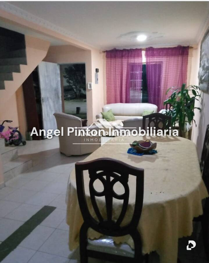 Casa en Betania Plaza, Charallave – 2