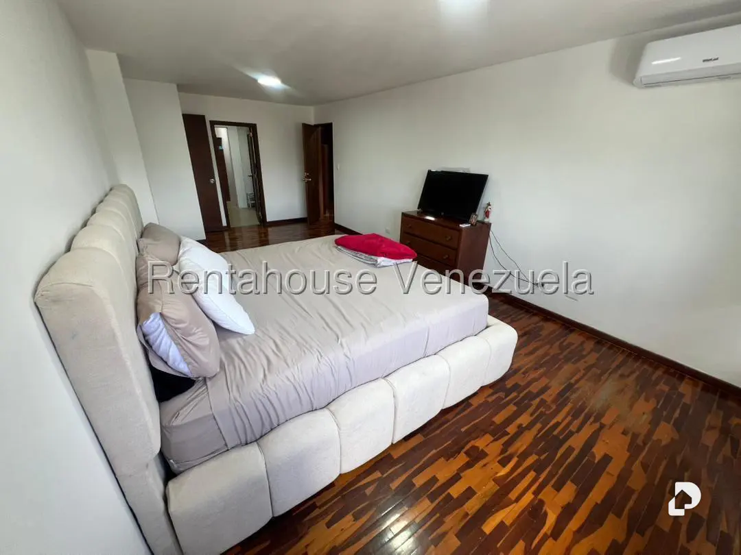 Penthouse in Santa Rosa de Lima, Caracas – 40